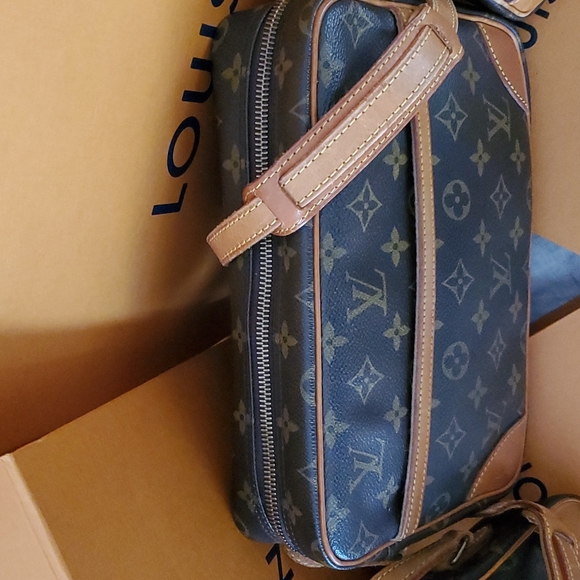 Louis Vuitton Monogram Trocadero Crossbody bags - Picture 11 of 12